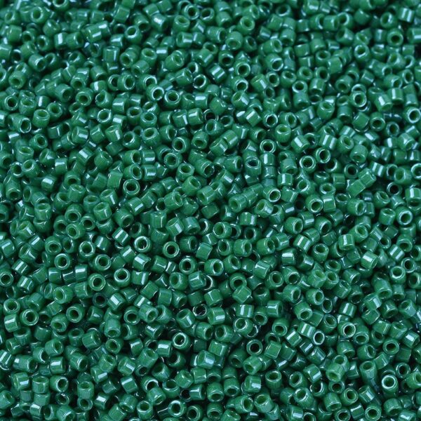 7e175cbe40b1ed38abf312fb166c8fe8 MIYUKI DB0656 Delica Beads 11/0 - Dyed Opaque Green, 10g/bag
