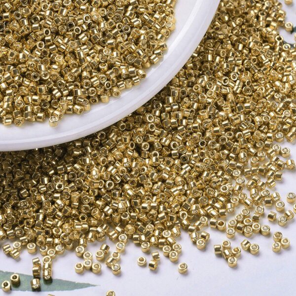 d53147550da4e19a49db0fe02298be1d MIYUKI DB0410 Delica Beads 11/0 - Transparent Galvanized Yellow Gold, 100g/bag