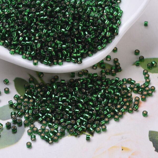 d580a596e468eb1b4f6dcf91f02e9097 MIYUKI DB0148 Delica Beads 11/0 - Transparent Silver Lined Emerald, 100g/bag
