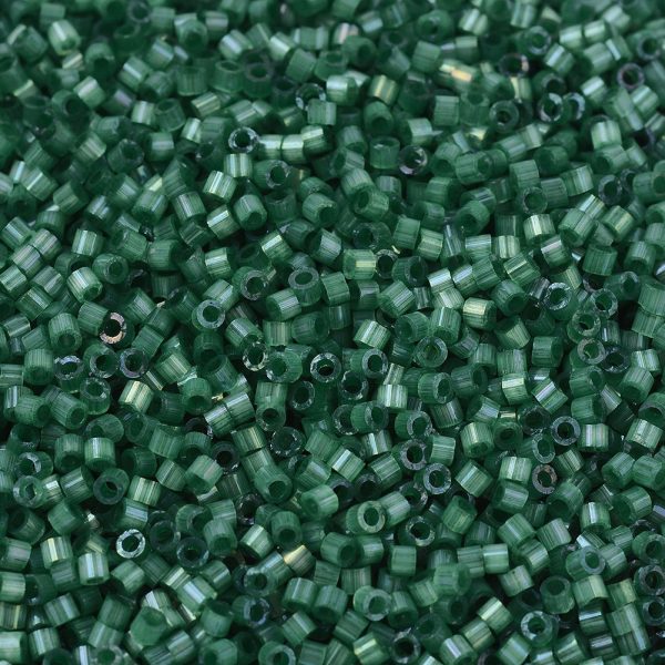 3b33f10372ca502c43668e68f118beae MIYUKI DB1814 Delica Beads 11/0 - Dyed Emerald Silk Satin, 100g/bag