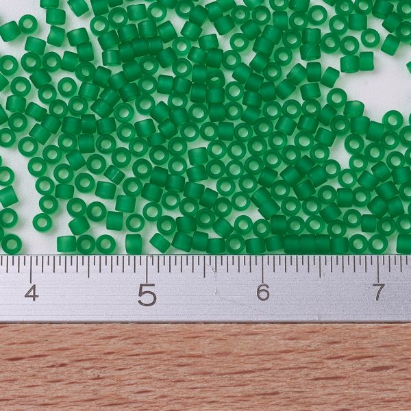 X SEED J020 DB0746 2 MIYUKI DB0746 Delica Beads 11/0 - Matte Transparent Green, 10g/bag