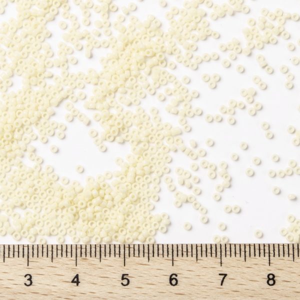 SEED JP0010 RR0492 2 RR492 Opaque Dark Cream MIYUKI Round Rocailles Beads 15/0 (15-492), 1.5mm, Hole: 0.7mm; about 5555pcs/tube, 10g/tube